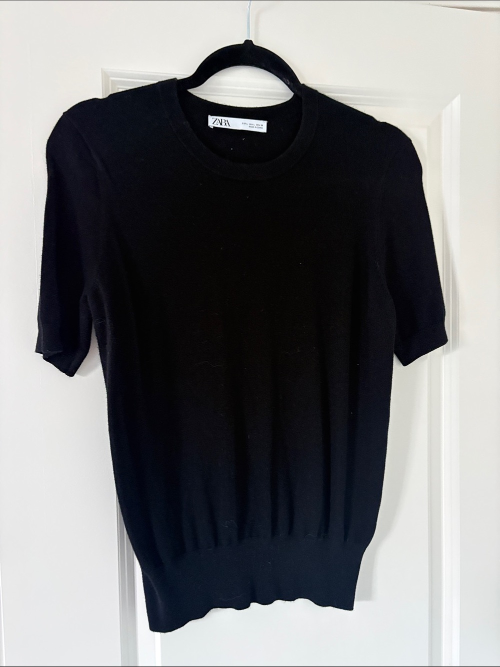 Zara Black Short-Sleeve Crewneck Sweater